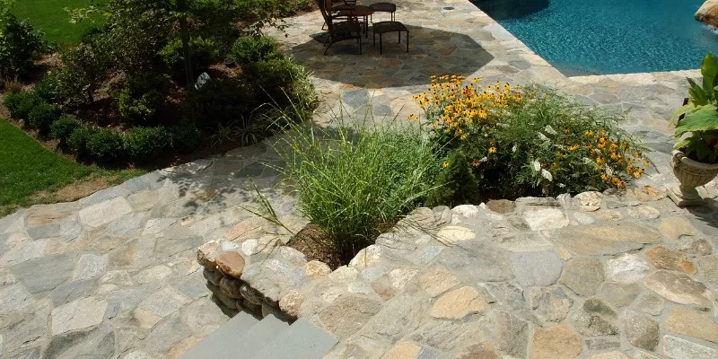 Flagstone patio