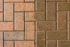 Clean and dirty paver