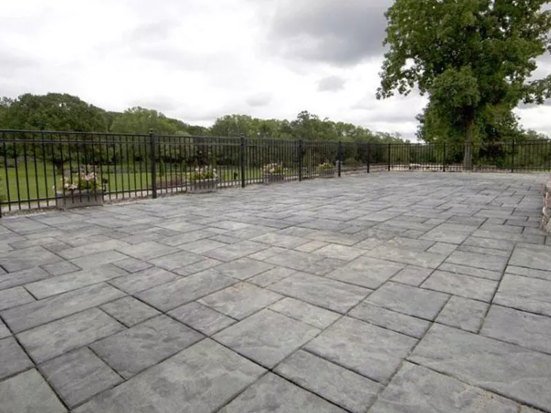 Flagstone pavers for homeowners