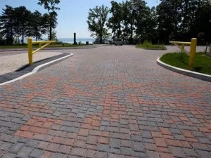 Interlocking pavers and interlocking stones